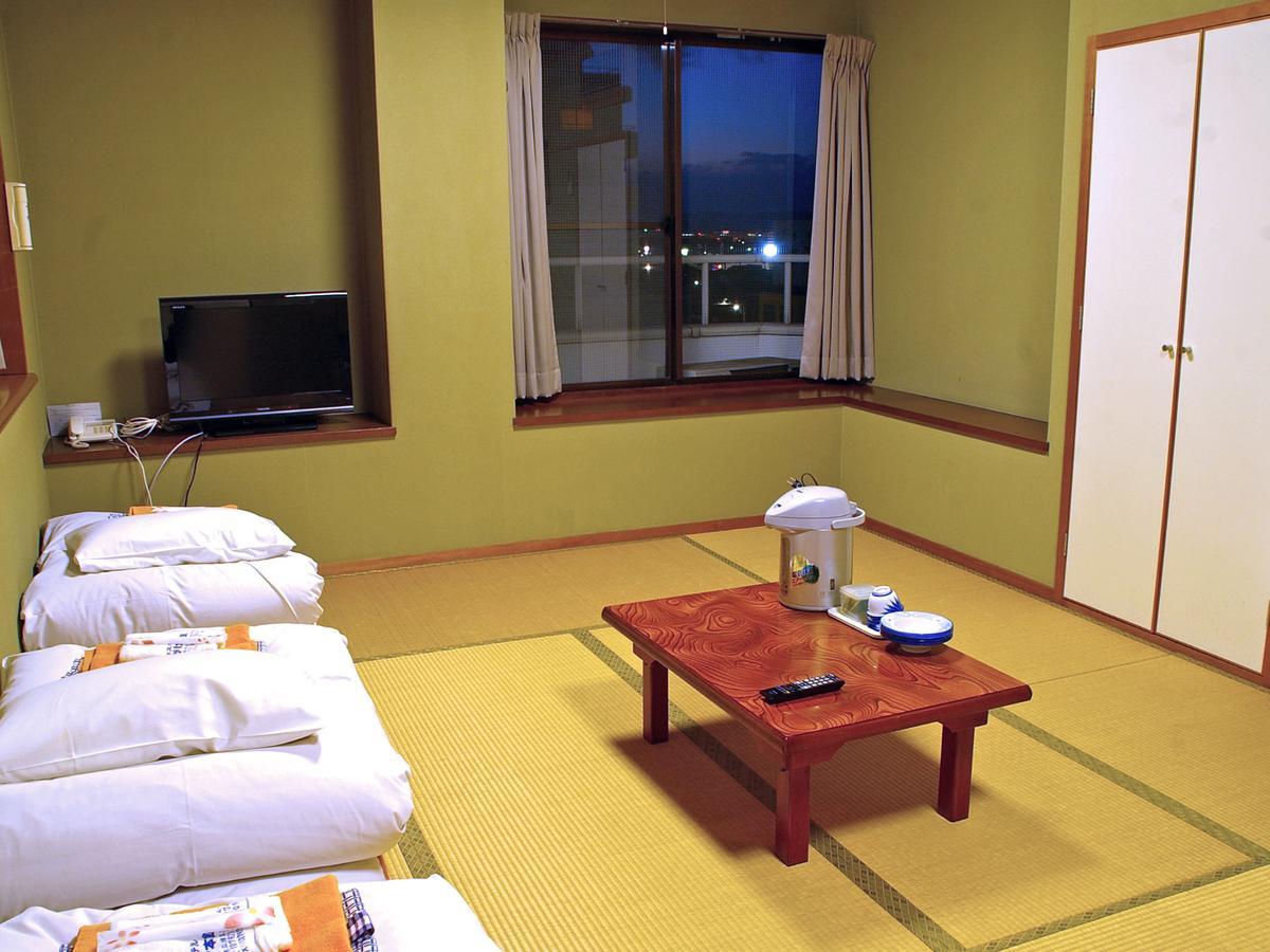 Business Hotel Sakigake Honkan Himeji Exterior photo
